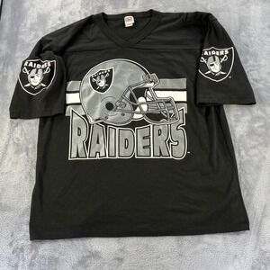 Raiders 90s NFL Football Helmet Graphic V Neck T Shirt XL Tag Garan